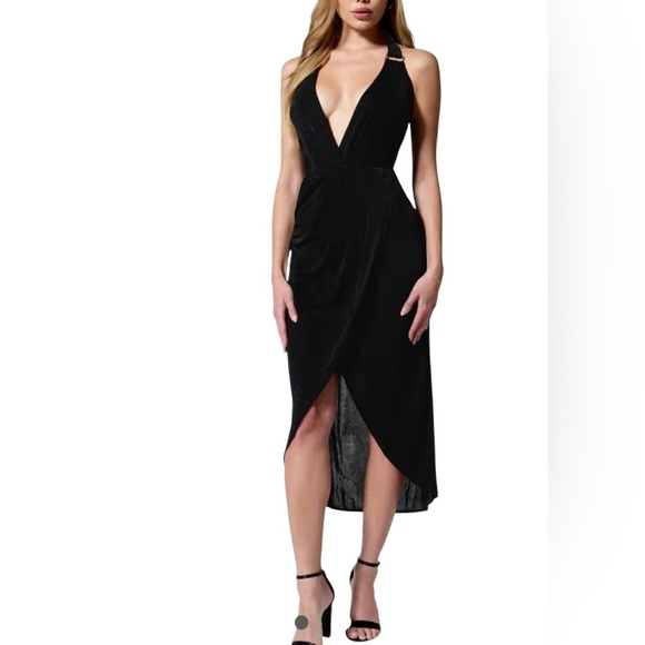 Bebe New NWT Slinky Asymmetrical Black Velvet Halter Neck Dress Size Large - Picture 1 of 7